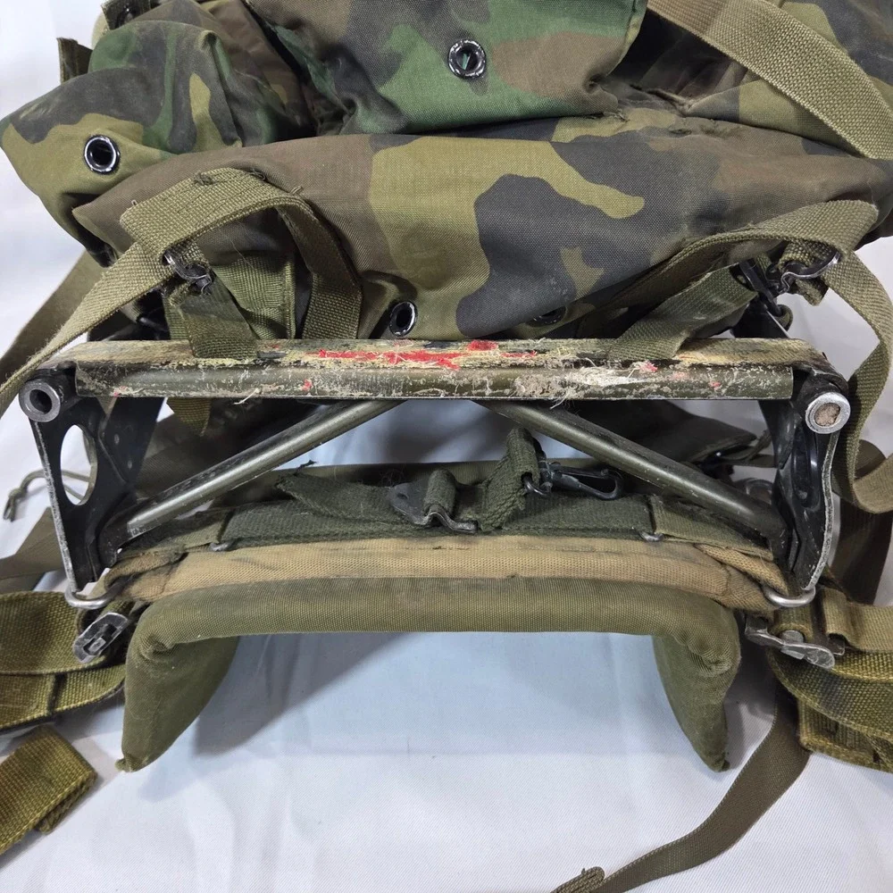Vtg USGI ALICE Field Pack M81 Woodland Camo LC-2 External Frame Strap Complete